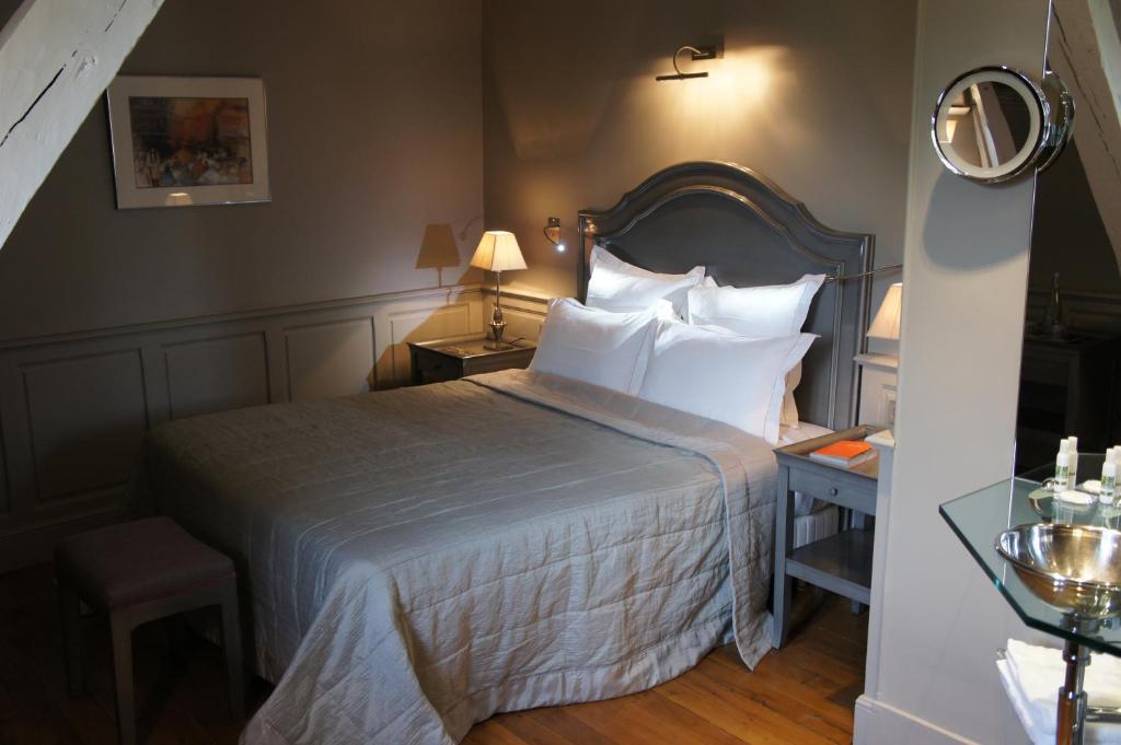 Hotel La Cour Berbisey - Teritoria Dijon Zimmer foto